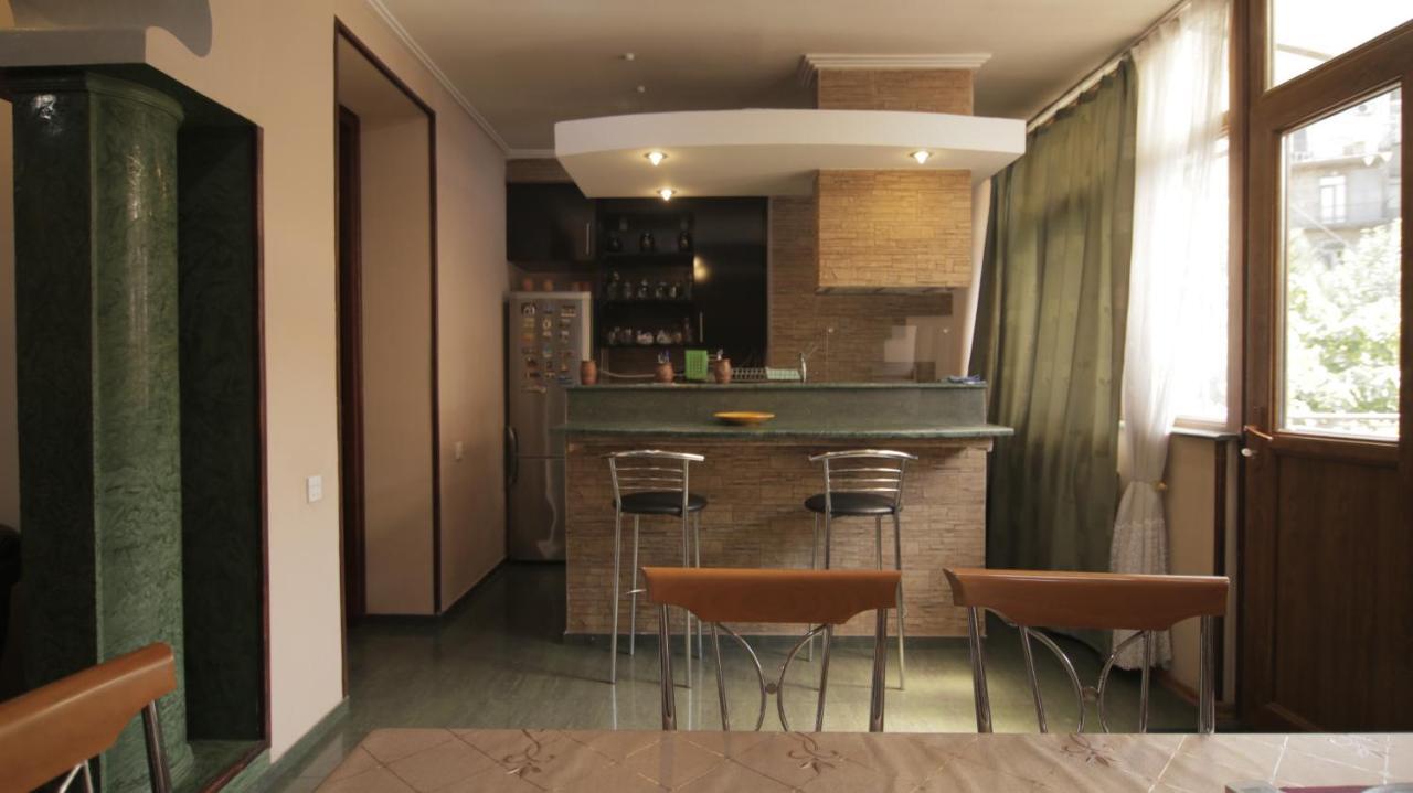 Apartment On Sanapiro Tbilisi Exteriér fotografie